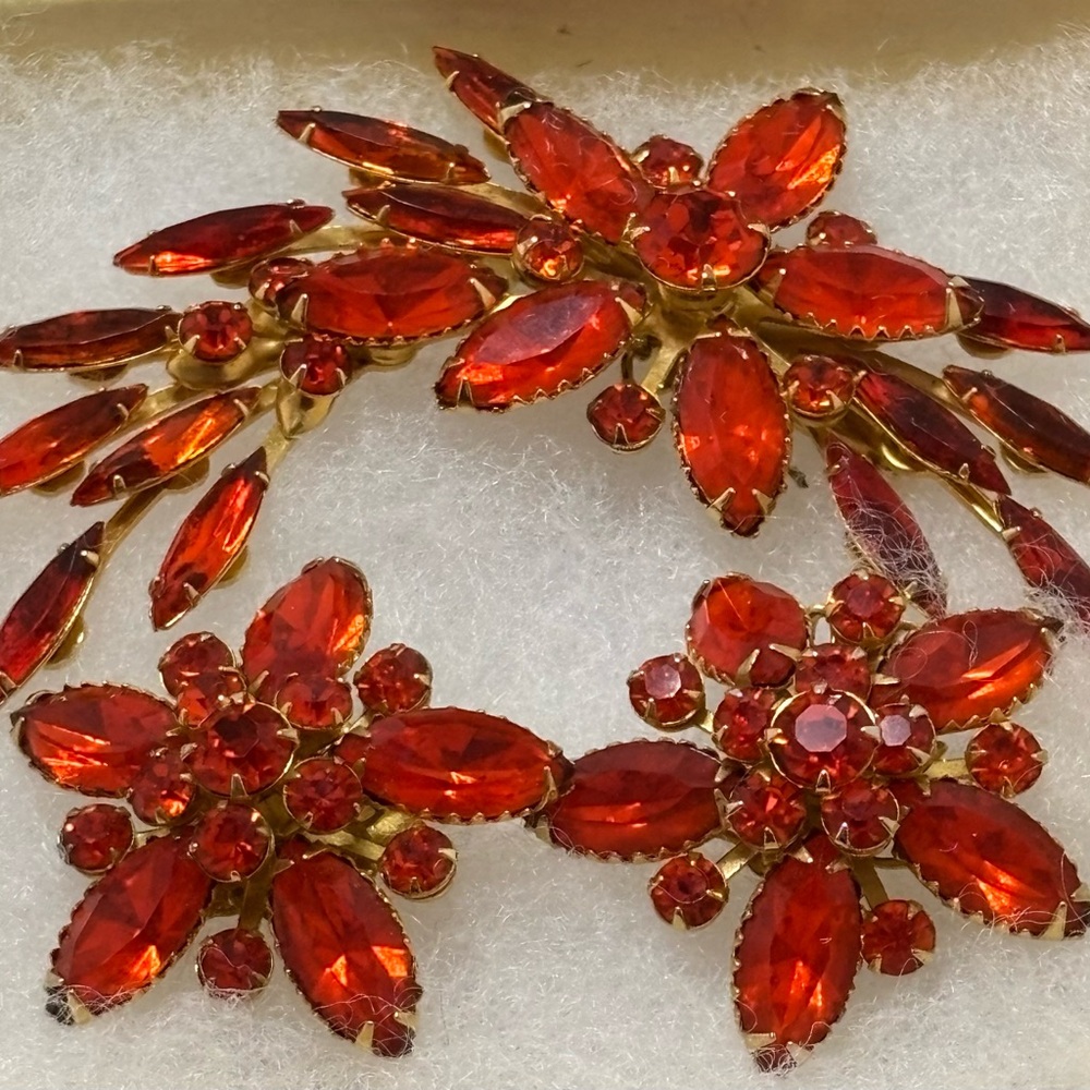 Elegant vintage Judy Lee orange rhinestone Floral Jewelry Set